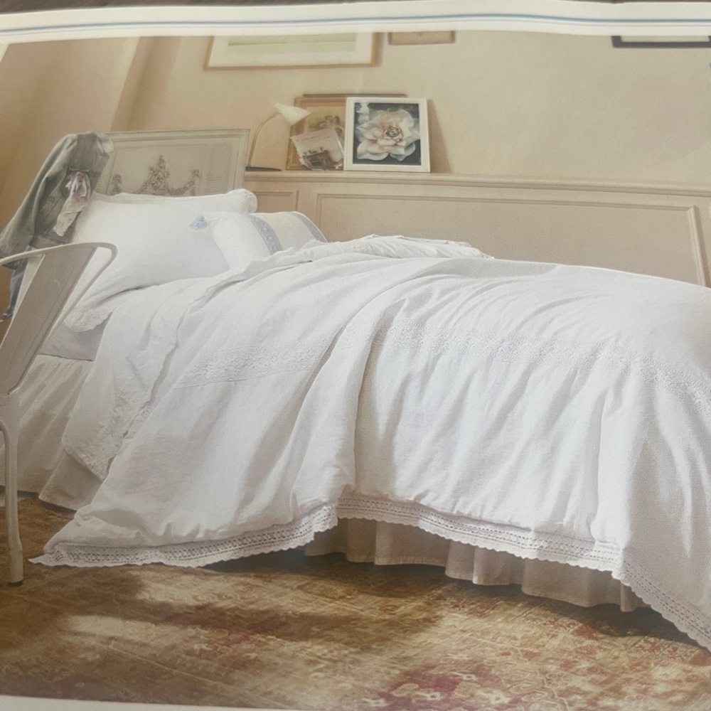 Simply Shabby Chic  White Crochet Trim Twin Comforter Set New Cottagecore